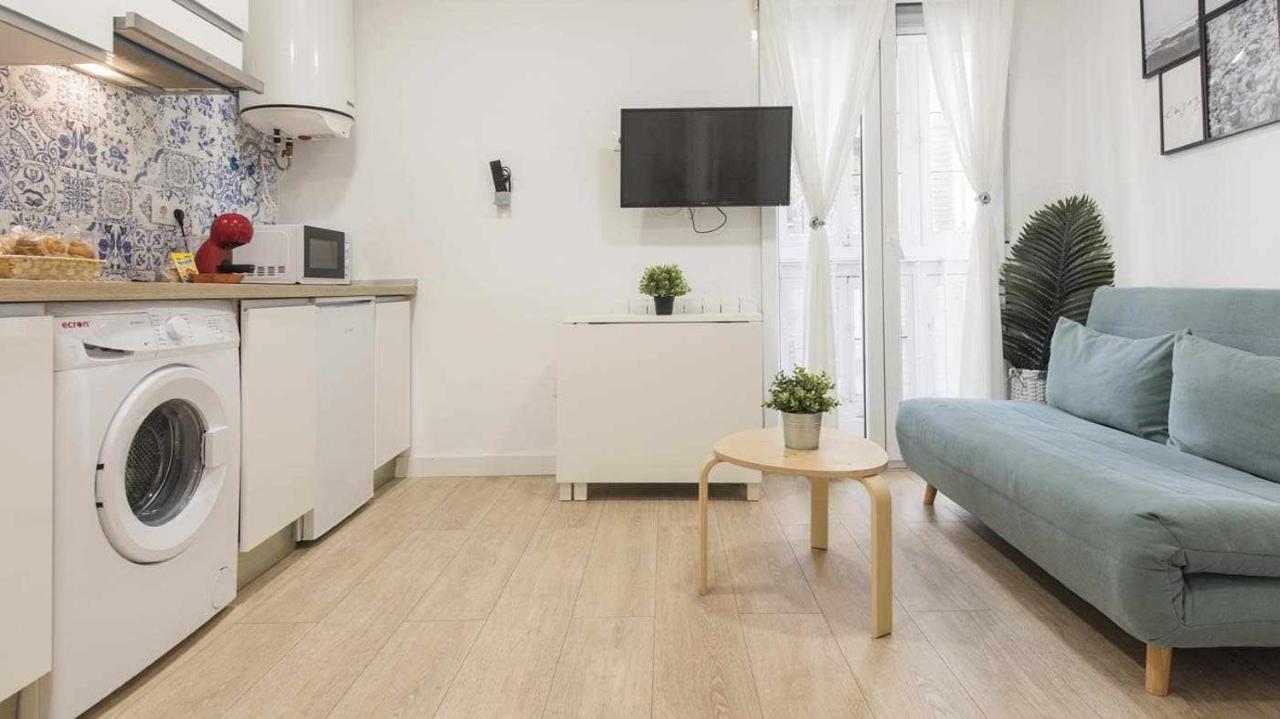 Apartamentos Dimax By Toledo Ap Esterno foto