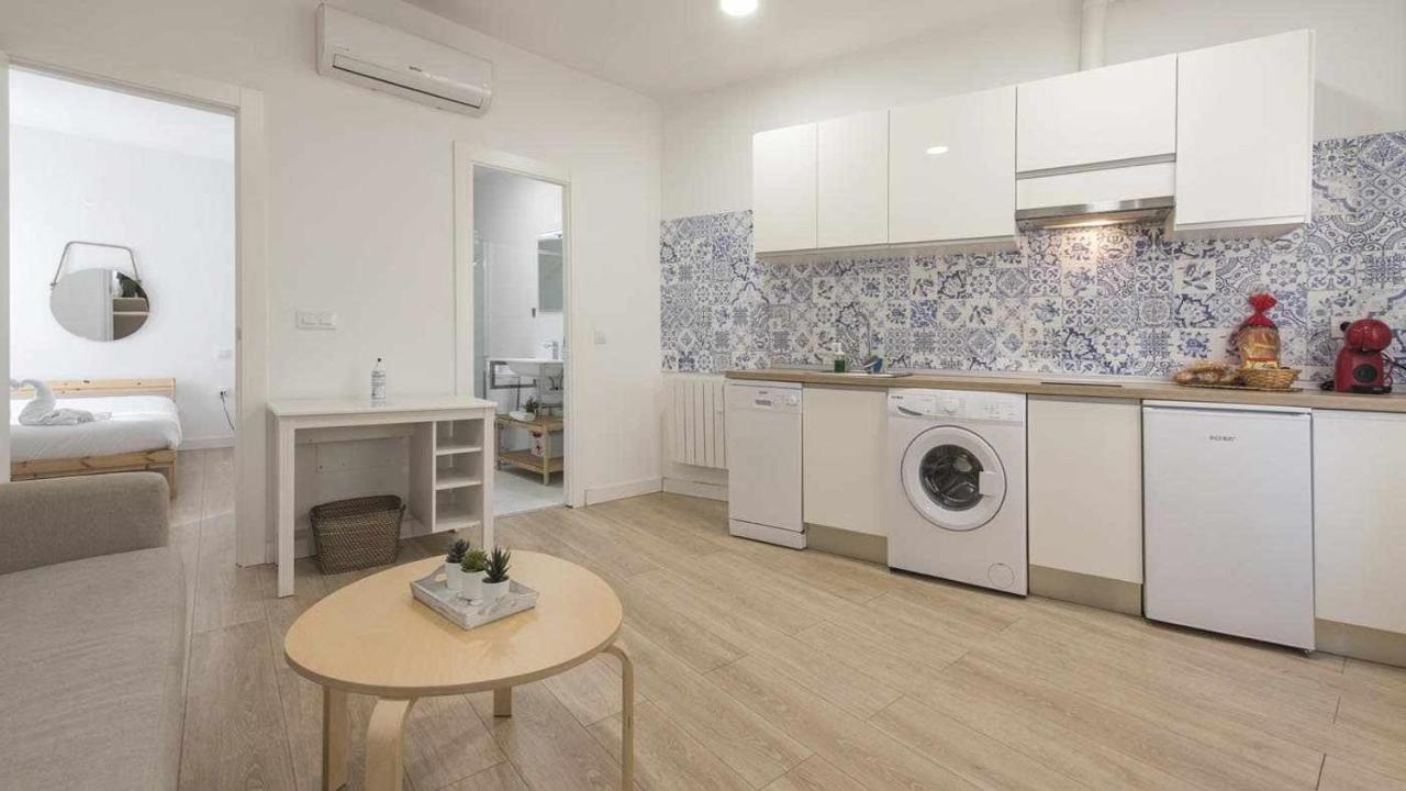 Apartamentos Dimax By Toledo Ap Esterno foto