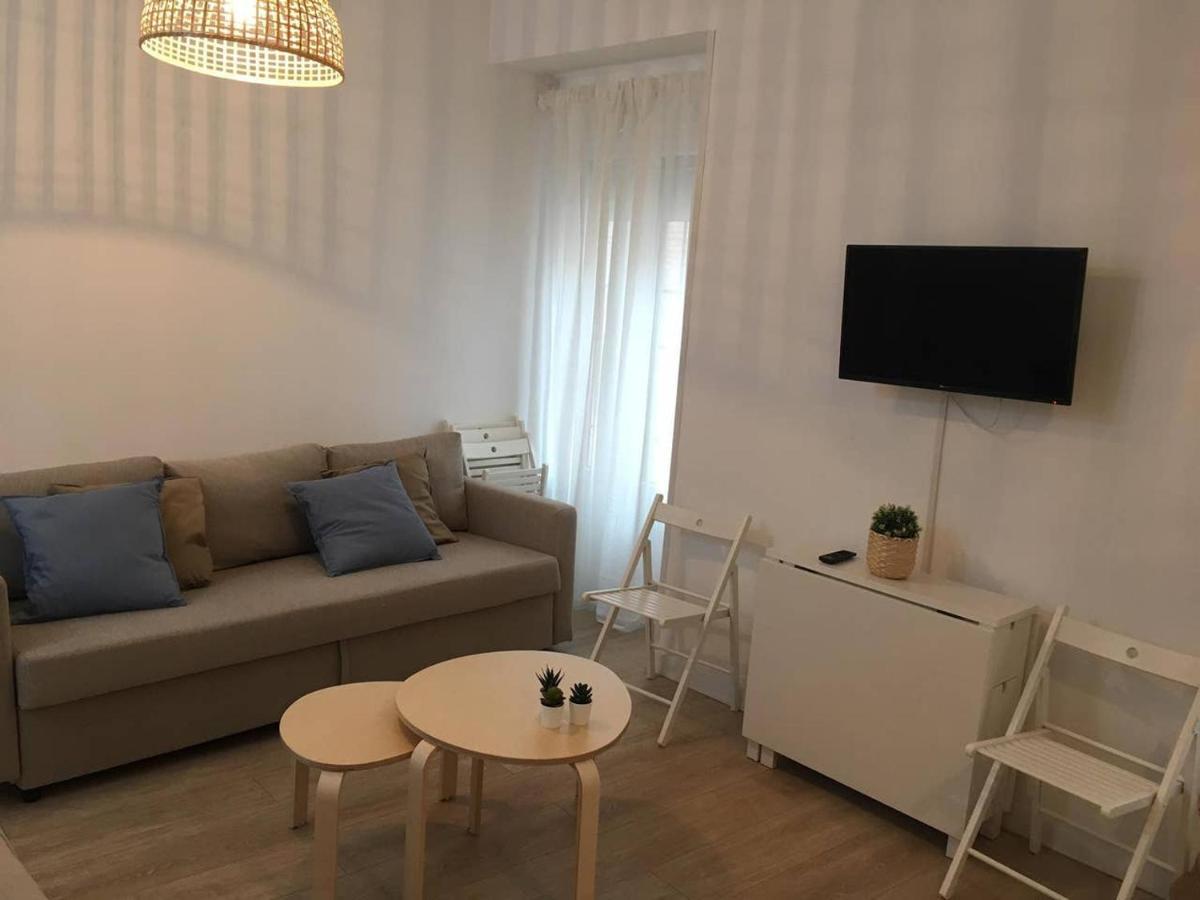 Apartamentos Dimax By Toledo Ap Esterno foto